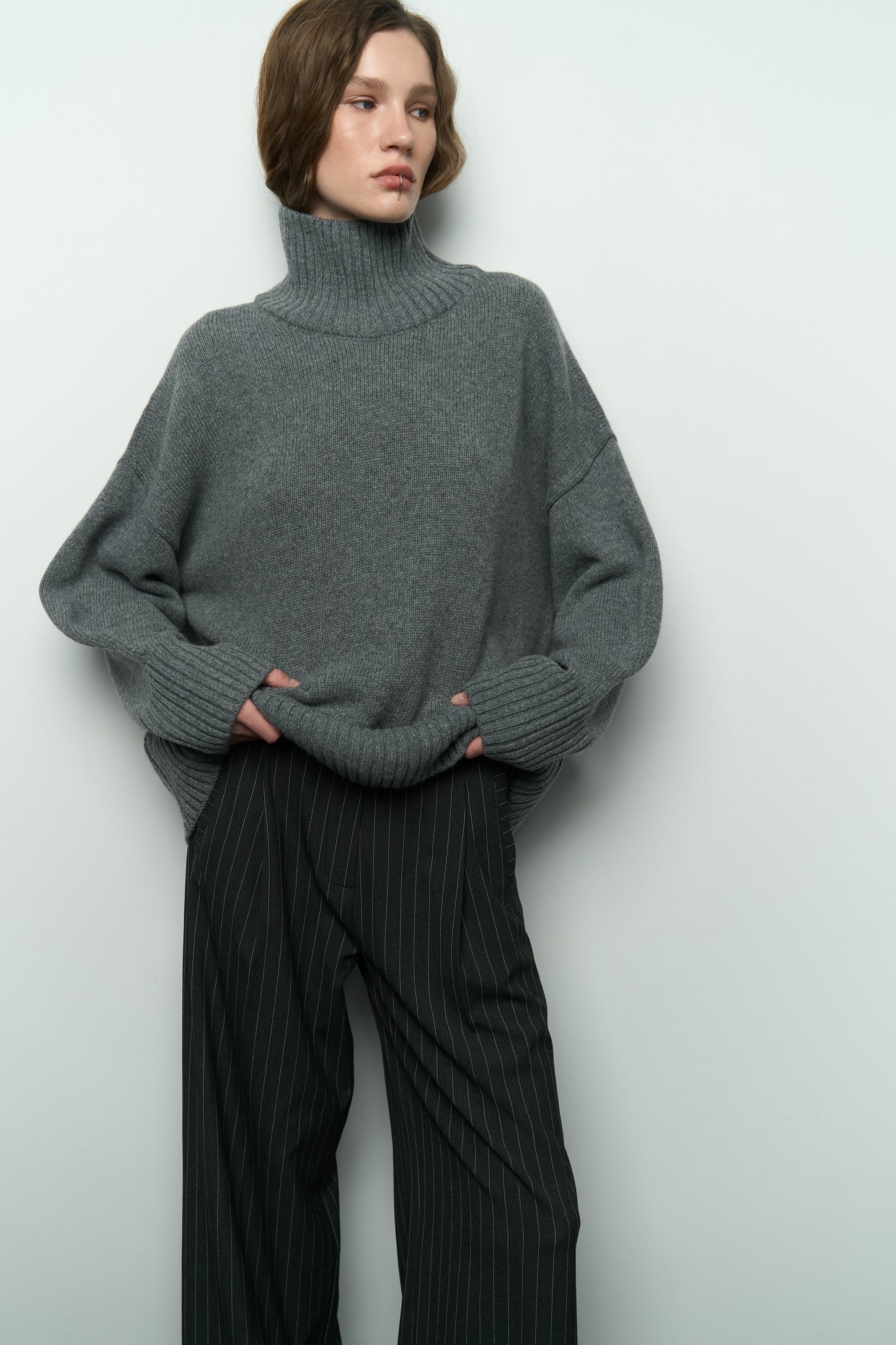 ВОВНЯНИЙ СВЕТР MELLOW