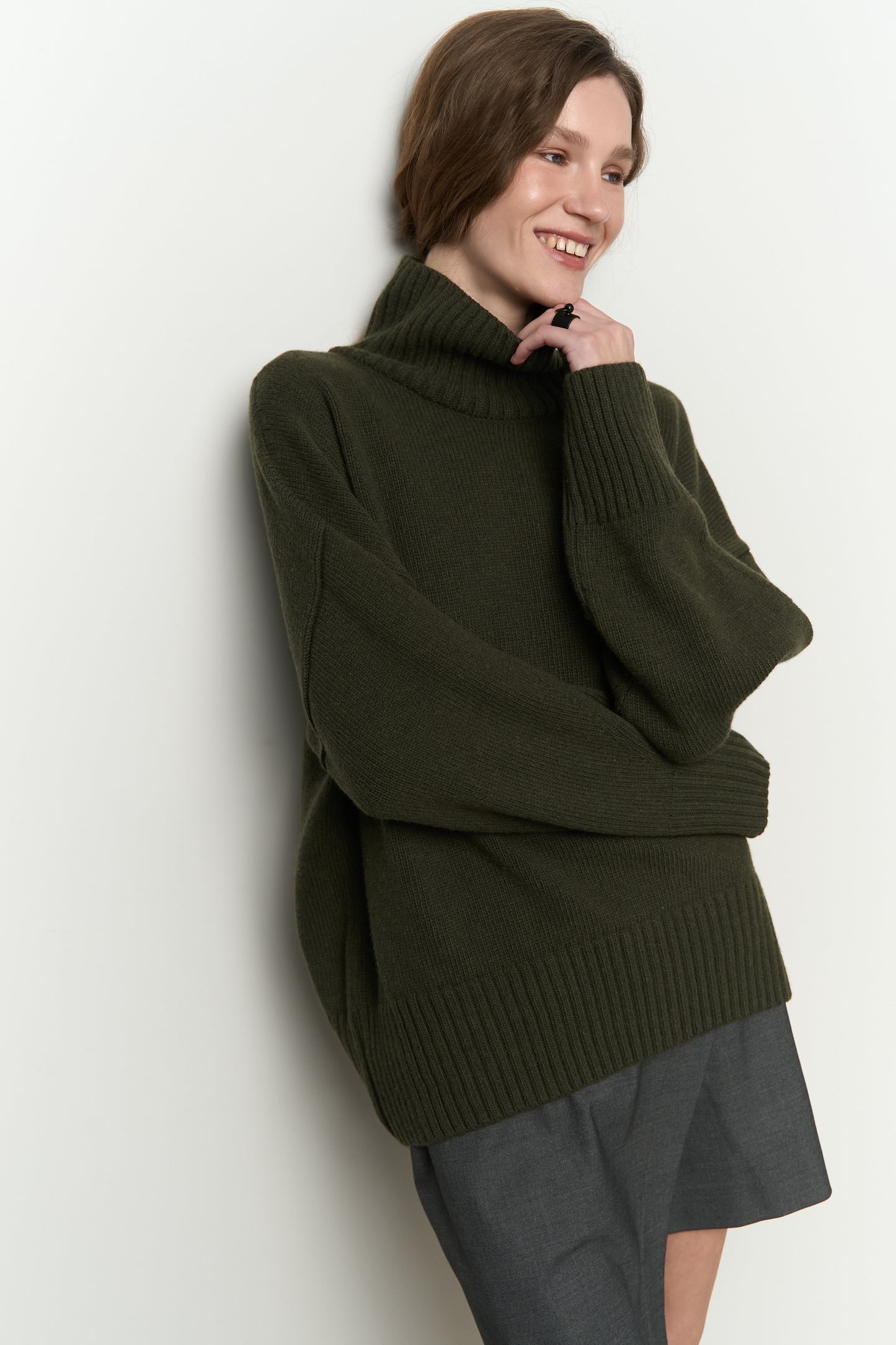 ВОВНЯНИЙ СВЕТР MELLOW