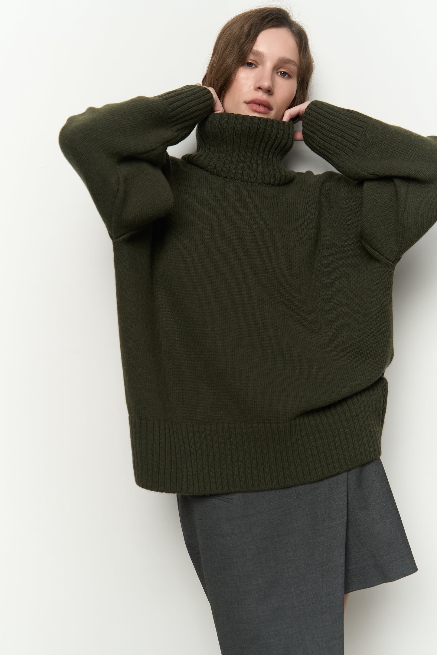 ВОВНЯНИЙ СВЕТР MELLOW