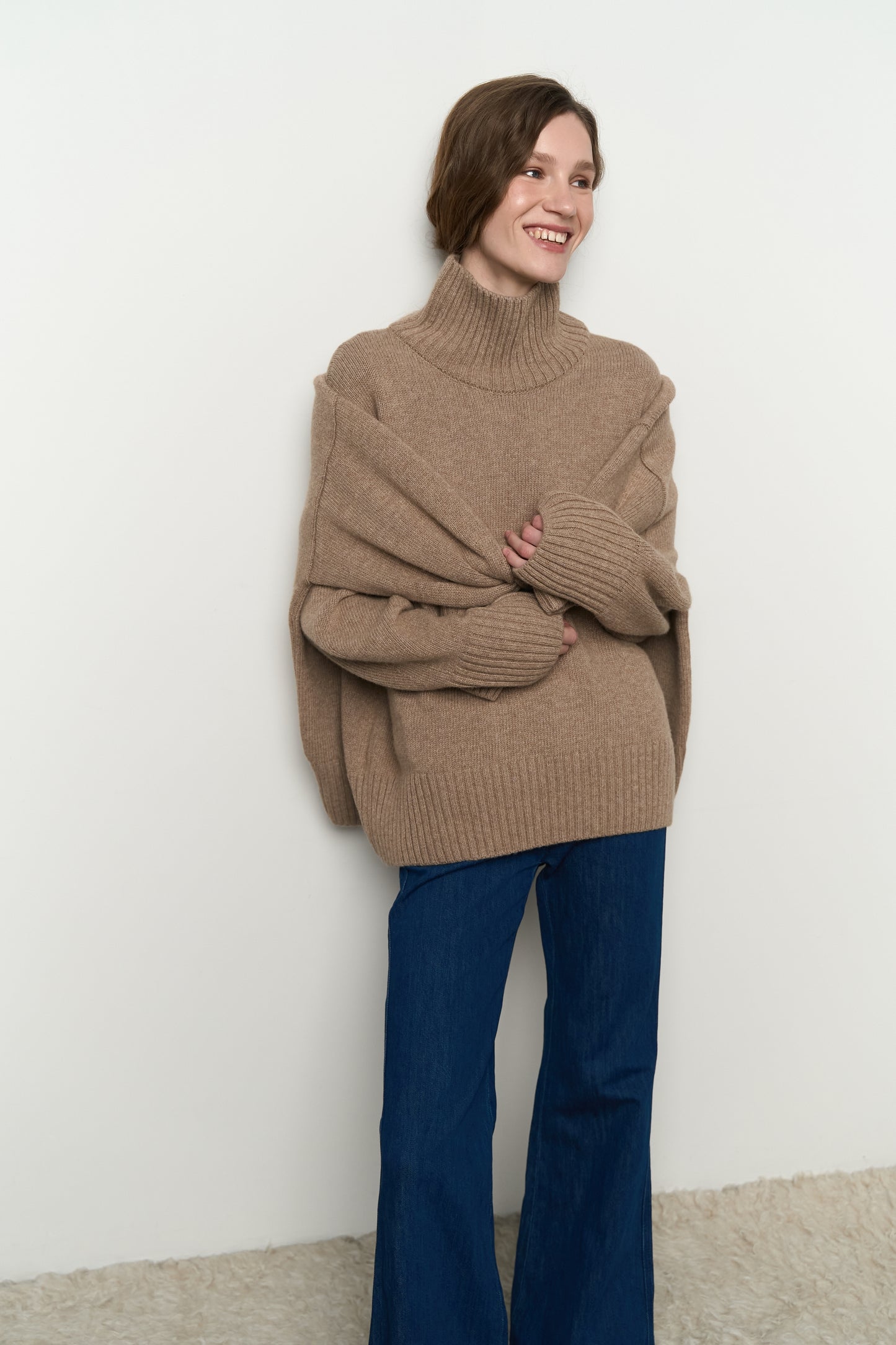 ВОВНЯНИЙ СВЕТР MELLOW