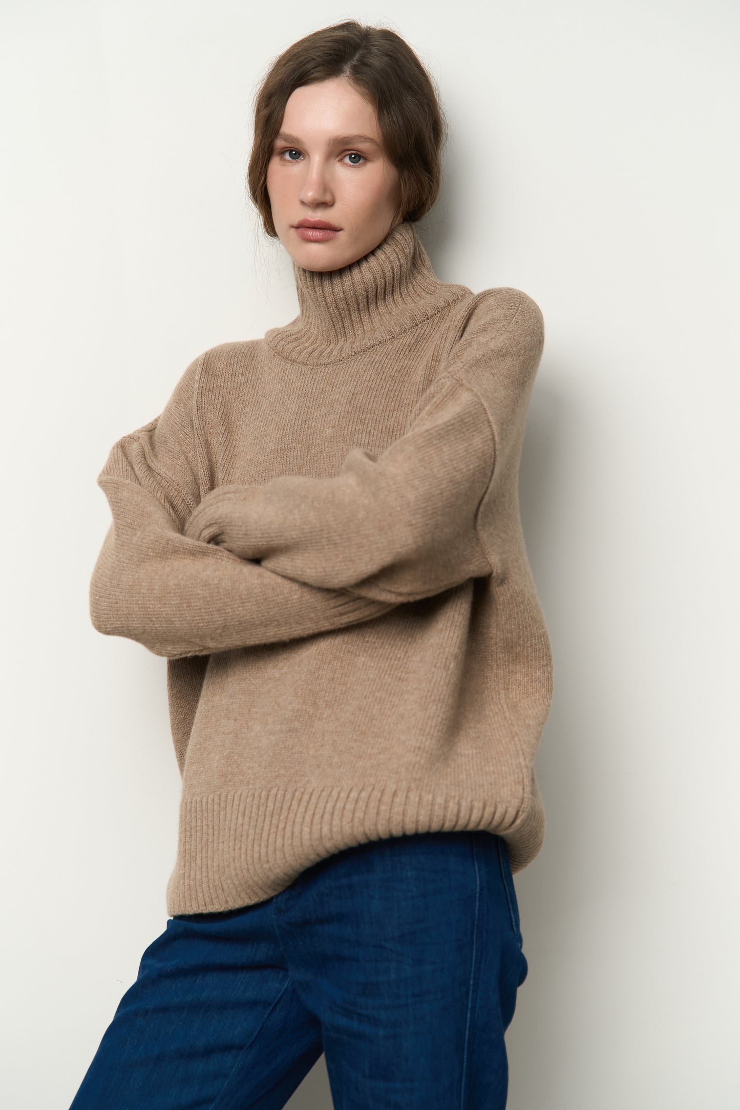 ВОВНЯНИЙ СВЕТР MELLOW