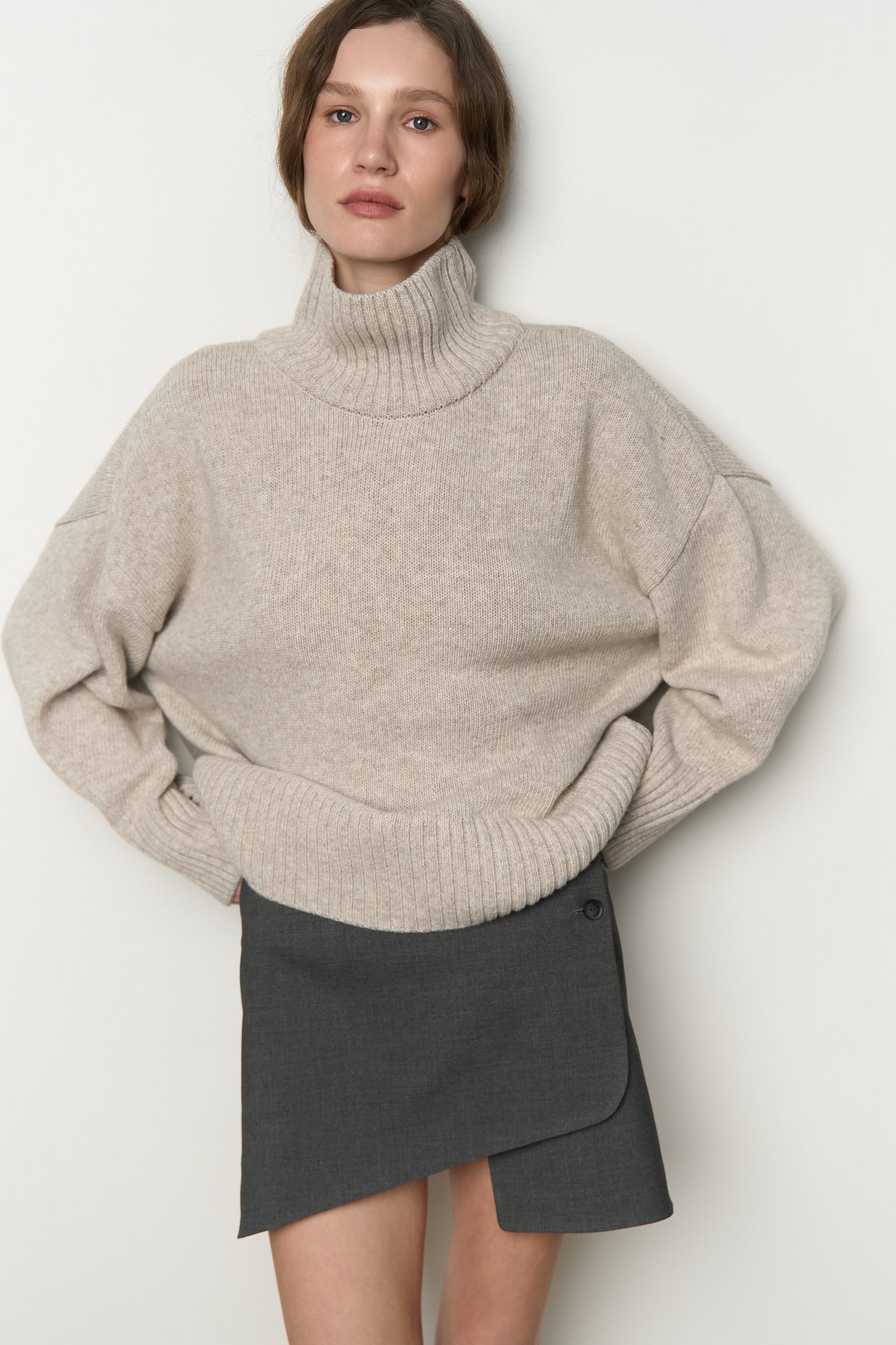 ВОВНЯНИЙ СВЕТР MELLOW