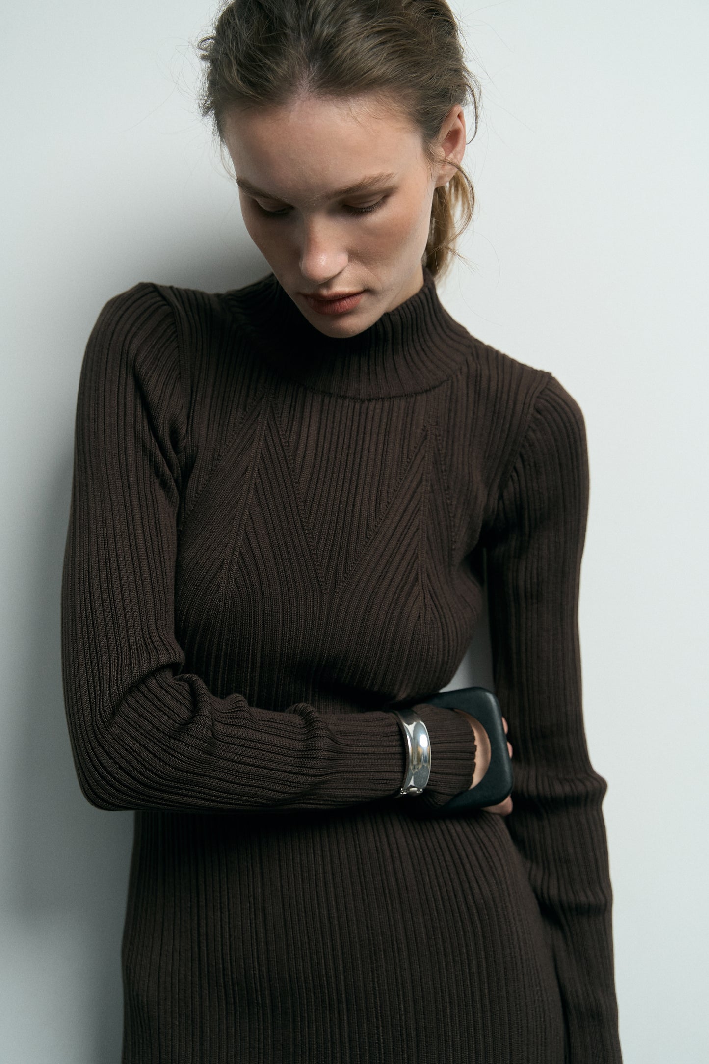 СУКНЯ  CONTOUR