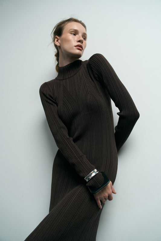 СУКНЯ  CONTOUR